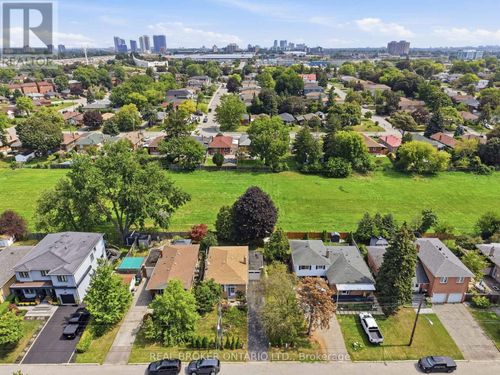88 Cavehill Cres, Scarborough, ON, M1R4P9 | Card Image