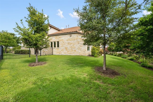 View of yard | Image 33