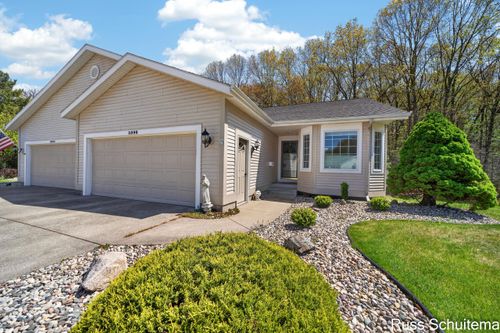 3896 Fairway Dr, Norton Shores, MI, 49441-4695 | Card Image