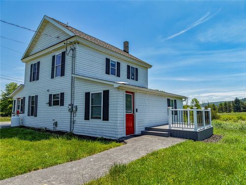 707 State Route 30, Gilboa, NY, 12076-2207 | Card Image