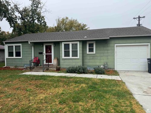 1009 4th Street, Clay Center, KS, 67432 | Card Image