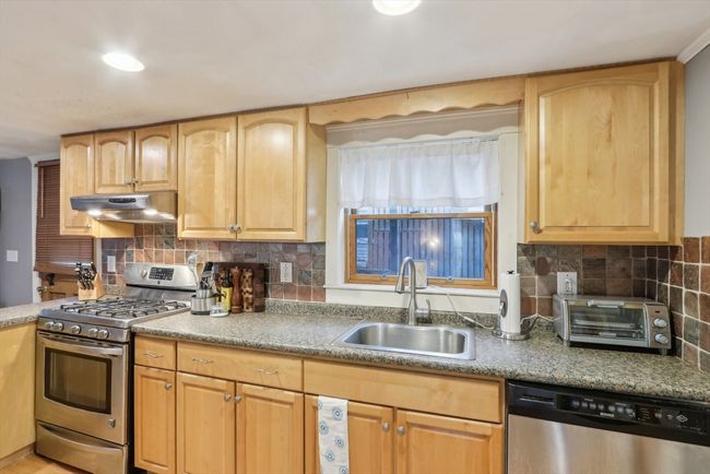 15 Andover St, House other with 3 bedrooms, 2 bathrooms and 3 parking in Georgetown MA | Image 15