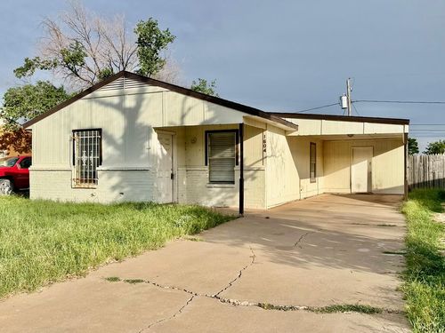 1604 E Pine Ave, Midland, TX, 79705-6902 | Card Image