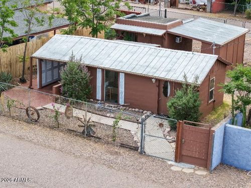 313 W Palma St, Superior, AZ, 85173-3801 | Card Image