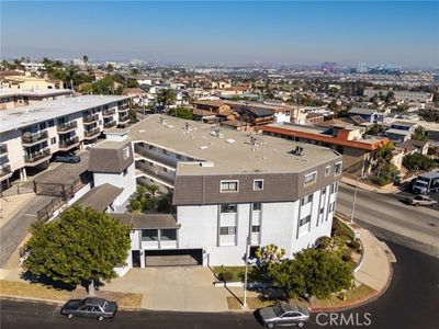 11 - W 30th Street, Condo with 2 bedrooms, 2 bathrooms and 2 parking in San Pedro CA | Image 1