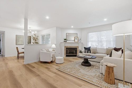 105-150 N River Circle N, Oceanside, CA, 92057 | Card Image