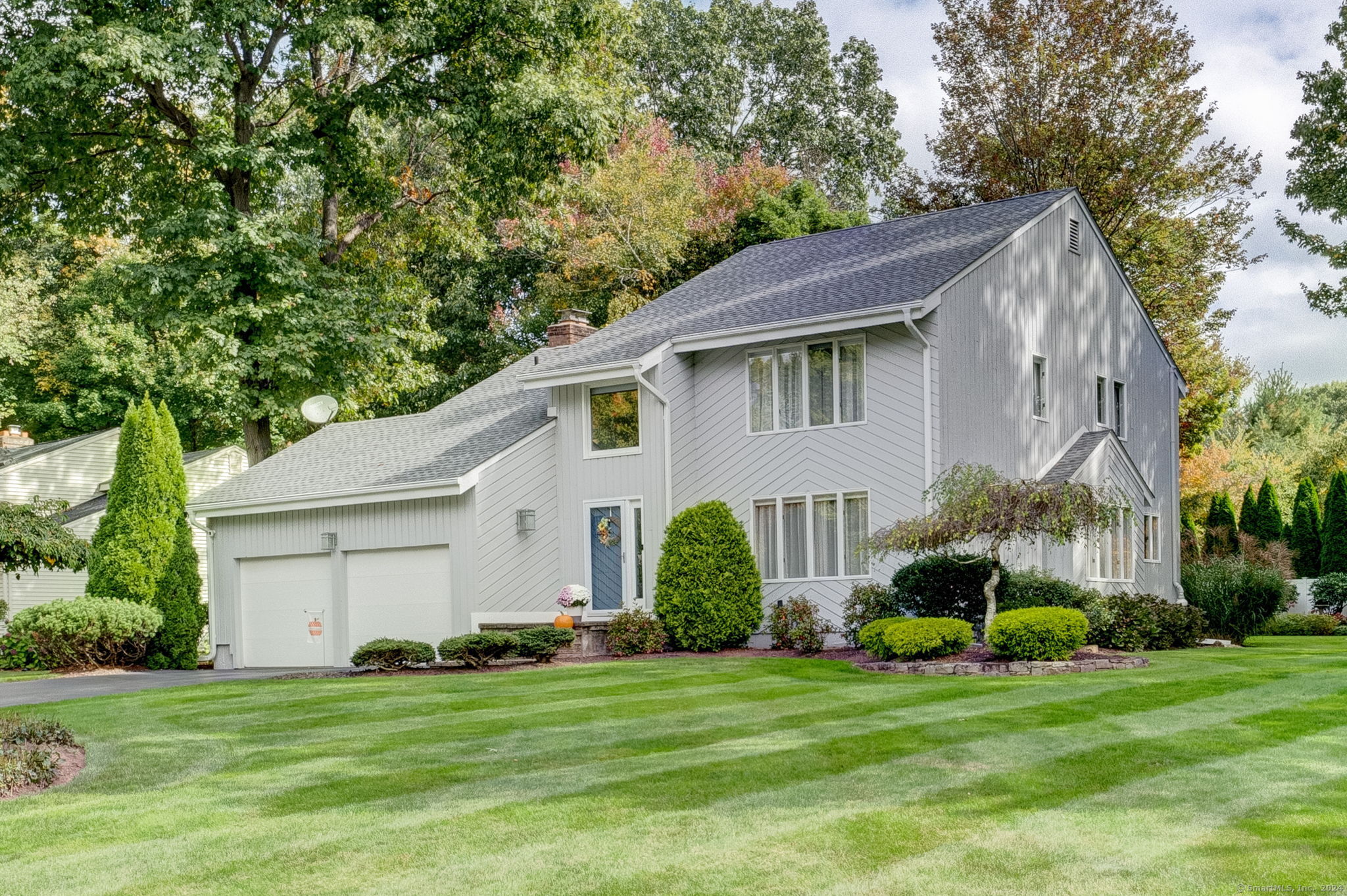 Olson Dr, Southington, CT 06489