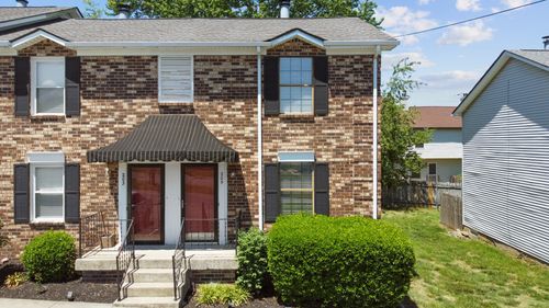 205 Edgewood Dr, Hendersonville, TN, 37075-4264 | Card Image