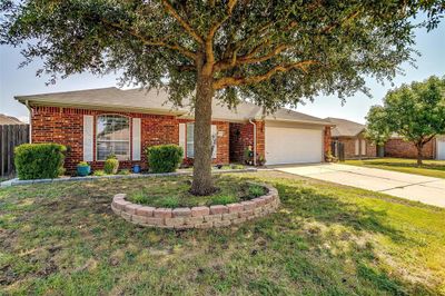 420 Reagan Lane, House other with 4 bedrooms, 2 bathrooms and null parking in Burleson TX | Image 1