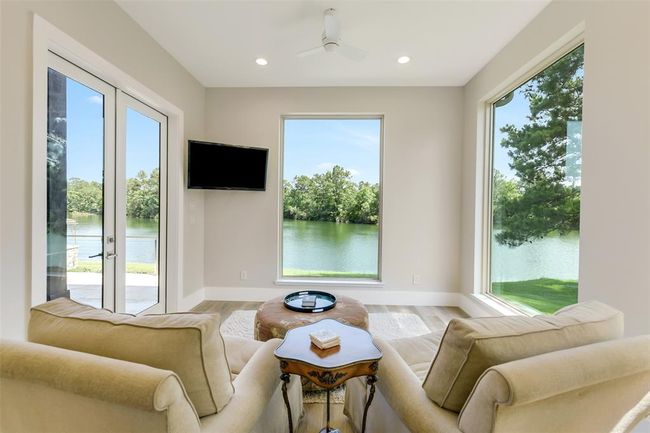 18 Smith Loop N, House other with 4 bedrooms, 5 bathrooms and 2 parking in Cleveland TX | Image 21