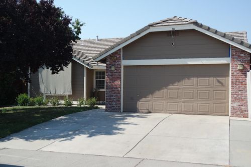 8745 Spruce Ridge Way, Antelope, CA, 95843 | Card Image