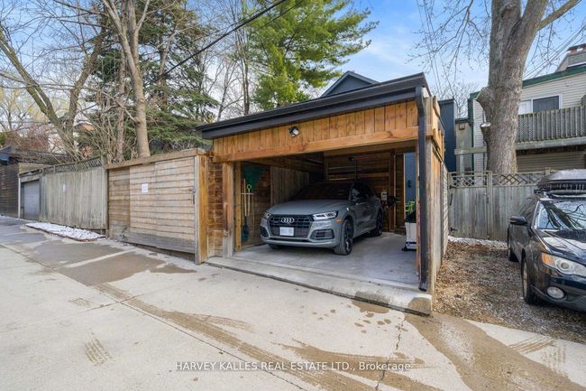 418 Ontario St, House attached with 3 bedrooms, 2 bathrooms and null parking in Toronto ON | Image 47