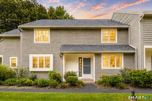 31-31 Williams Glen Way, Glastonbury, CT, 06033-2272 | Card Image