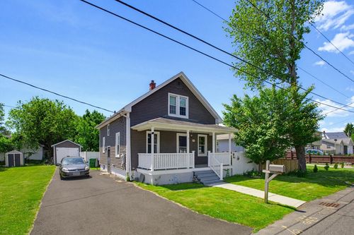 63 Stedman St, Chicopee, MA, 01013-1736 | Card Image