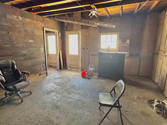 325 W Linden Ave, Home with 3 bedrooms, 2 bathrooms and null parking in Logansport IN | Image 23