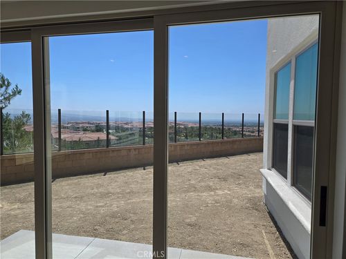 211 Maricopa, Irvine, CA, 92618-3565 | Card Image