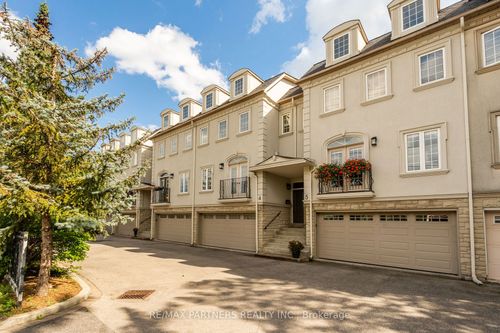 4-3330 Bayview Ave, North York, ON, M2M3R8 | Card Image