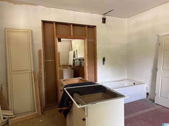 2030 Leighton Ave, House other with 6 bedrooms, 3 bathrooms and null parking in Anniston AL | Image 8