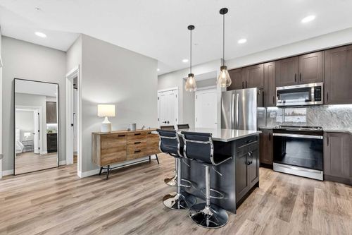 401-150 Shawnee Sq Sw, Calgary, AB, T2Y0T6 | Card Image