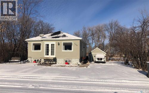 204 Charter Ave, Canora, SK, S0A0L1 | Card Image