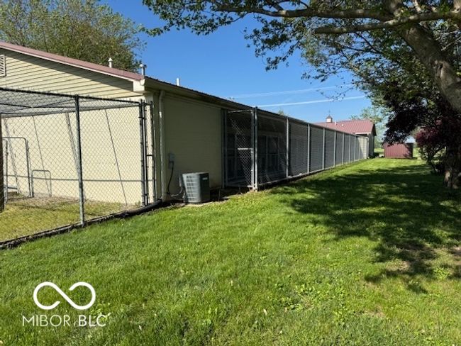 1025 Walnut St, Home with 0 bedrooms, 0 bathrooms and null parking in Edinburgh IN | Image 32