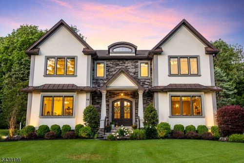 16 Schneider Ln, Montville, NJ, 07045-9738 | Card Image