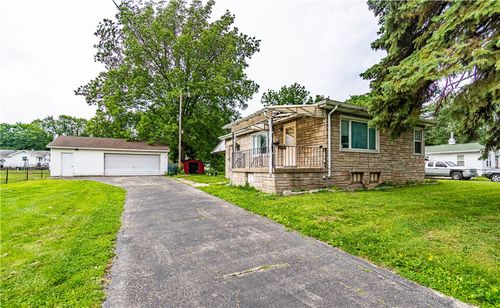 2499 E Logan Street, Decatur, IL, 62526 | Card Image