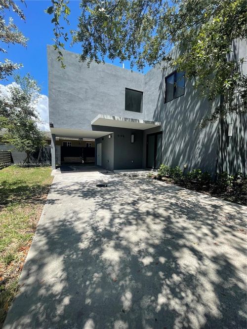 1-5198 Nw 3rd Ave, Miami, FL, 33127-2133 | Card Image