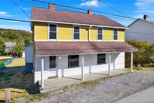 20 Oak St, Russellton, PA, 15076-1324 | Card Image