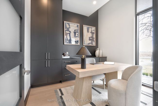 381 7 Th Rd E, House other with 4 bedrooms, 5 bathrooms and 35 parking in Stoney Creek ON | Image 4