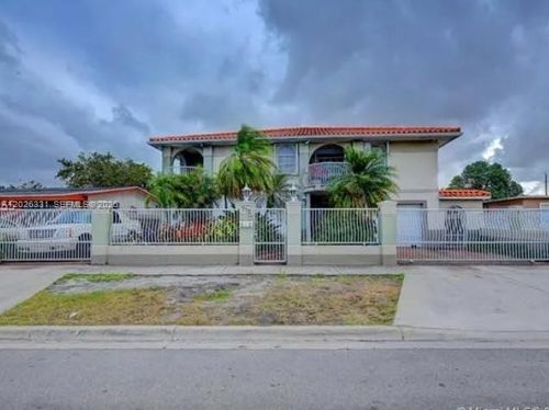 a-770 E 19th St, Hialeah, FL, 33013-4134 | Card Image