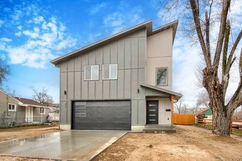 895 W Lake St, Ogden, UT, 84401-2246 | Card Image