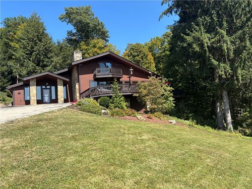 2488 County Line Rd, Champion, PA, 15622-2066 | Card Image