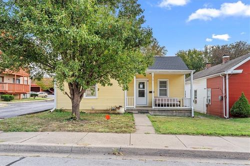 315 Spring St, Independence, MO, 64050-3612 | Card Image