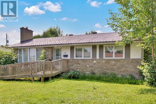 70 Viewmount Dr, Nepean, ON, K2G3C3 | Card Image