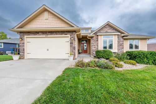 809 Locharno Dr, Manhattan, KS, 66503-8493 | Card Image