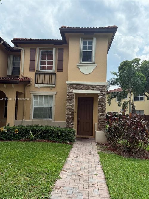 19-3390 Ne 13th Circle Dr, Homestead, FL, 33033-6192 | Card Image