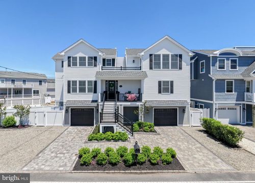 1154 Jennifer Ln, MANAHAWKIN, NJ, 08050-4248 | Card Image