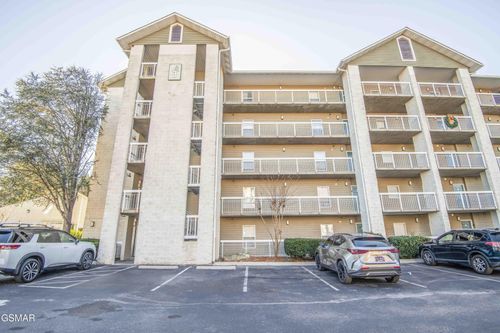 unit-332-205 Ogle Dr, Pigeon Forge, TN, 37863-3847 | Card Image