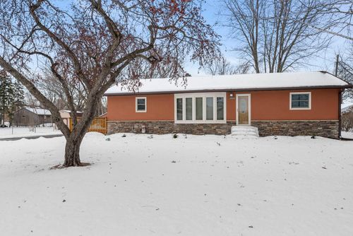 1866 County Road F E, White Bear Lake, MN, 55110-3840 | Card Image