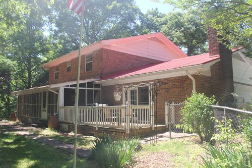95 Van Buren Dr, Dalton, GA, 30721-8701 | Card Image