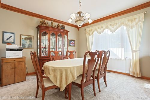 10205 Bradley Rd, Frankenmuth, MI, 48734-9739 | Card Image