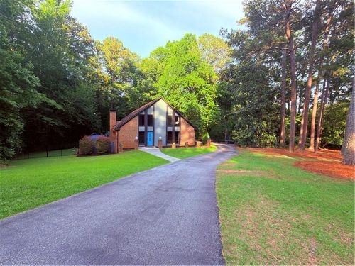 1605 Saint Tropez Way, Sandy Springs, GA, 30350-4316 | Card Image