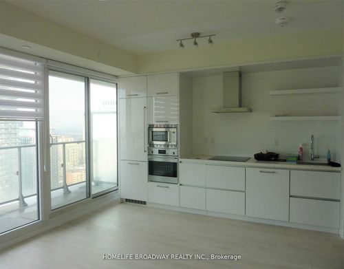 3201-2221 Yonge St, Toronto, ON, M4S0B8 | Card Image