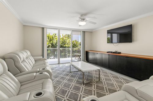 apt-2a-3580 S Ocean Blvd, South Palm Beach, FL, 33480-5731 | Card Image