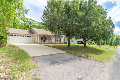 210 Pebble Beach Dr, Hot Springs National Park, AR, 71913-7737 | Card Image