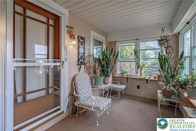 636 School Rd, House other with 2 bedrooms, 1 bathrooms and null parking in Nazareth PA | Image 9