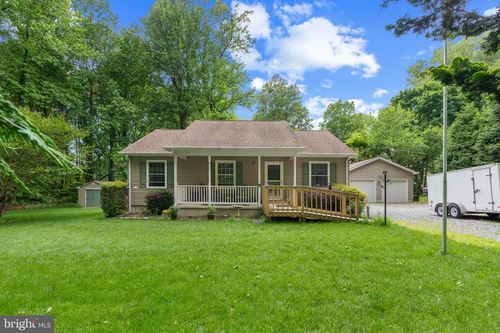 165 Connecticut Ave, EARLEVILLE, MD, 21919-2631 | Card Image