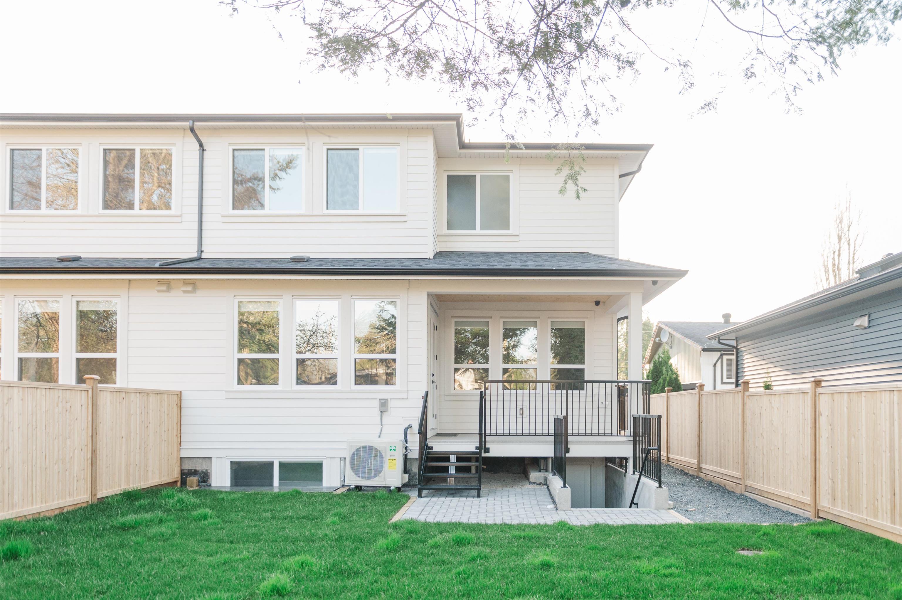Residential in Maple Ridge 2