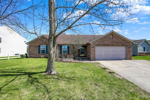 731 Franklin Lakes Blvd, Franklin, IN, 46131-7961 | Card Image